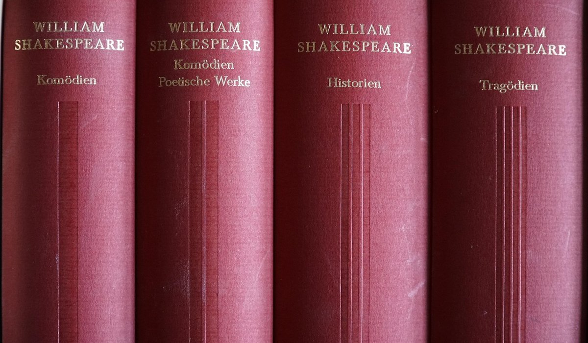 Questions to Ask Writers at Literary Events